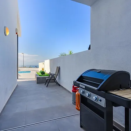 Caterina, Luxury With Heated Pool Ocean View In Adeje, Tenerife Willa *