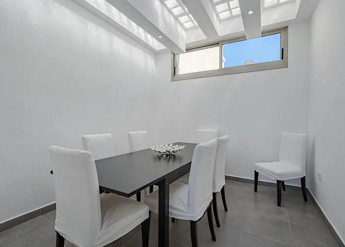 Caterina, Luxury With Heated Pool Ocean View In Adeje, Tenerife Costa Adeje (Tenerife)