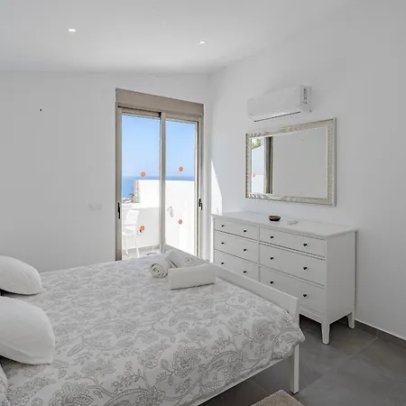 Caterina, Luxury With Heated Pool Ocean View In Adeje, Tenerife Vila *