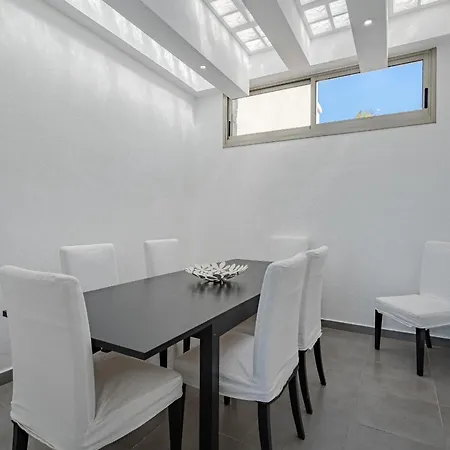 Caterina, Luxury With Heated Pool Ocean View In Adeje, Tenerife Costa Adeje (Tenerife)