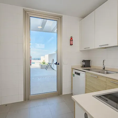 Caterina, Luxury With Heated Pool Ocean View In Adeje, Tenerife