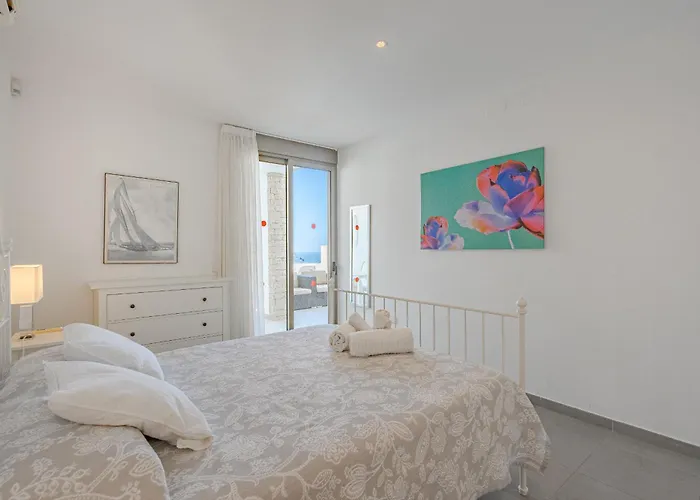 Caterina, Luxury With Heated Pool Ocean View In Adeje, Tenerife 别墅